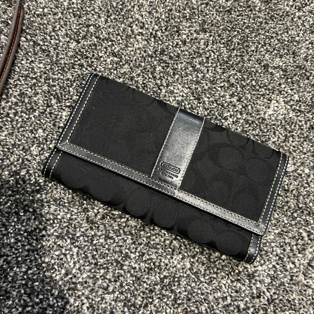 Coach trifold wallet